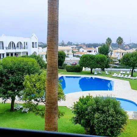 Jeannie's Oura Estrela Apartamento