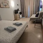 Apartment Jeannie's Oura Estrela