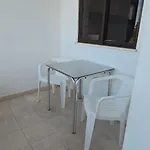 Apartment Jeannie's Oura Estrela