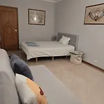 Jeannie's Oura Estrela Apartment *