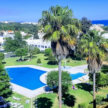 Jeannie's Oura Estrela * Albufeira