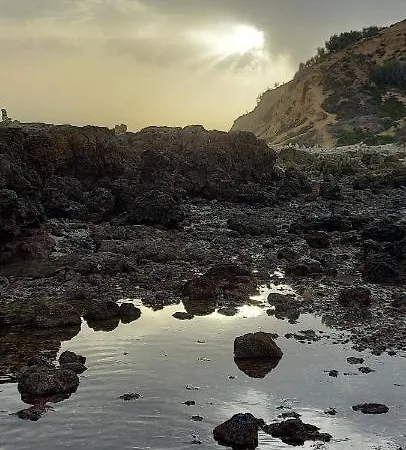 Jeannie's Oura Estrela Apartment *