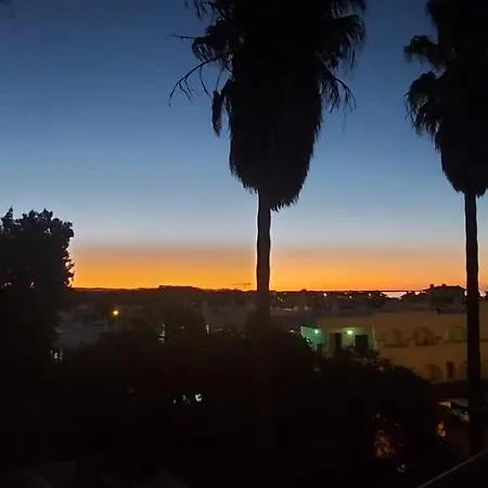 Jeannie's Oura Estrela Apartment *