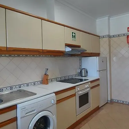 Jeannie's Oura Estrela * Albufeira