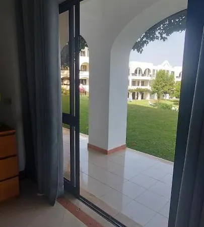 Διαμέρισμα Jeannie's Oura Estrela Αλμπουφέιρα