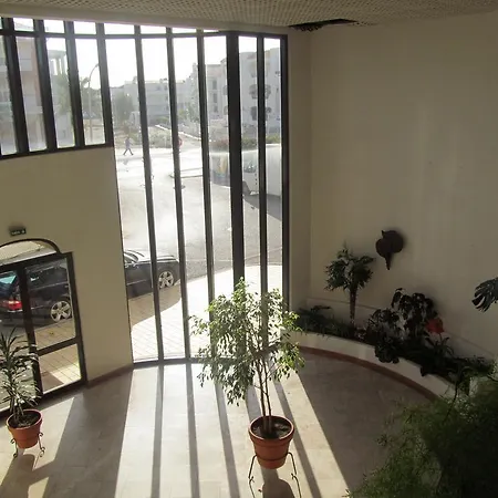 Jeannie's Oura Estrela 公寓 *