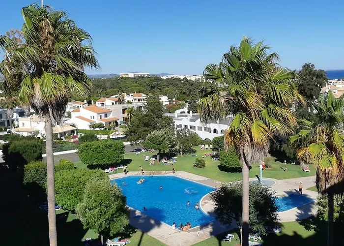 Jeannie's Oura Estrela * Albufeira