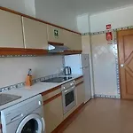 Jeannie's Oura Estrela Albufeira
